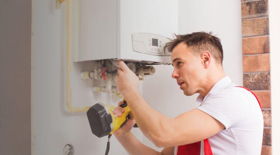 Expert burst pipe repair services in Wellington, FL